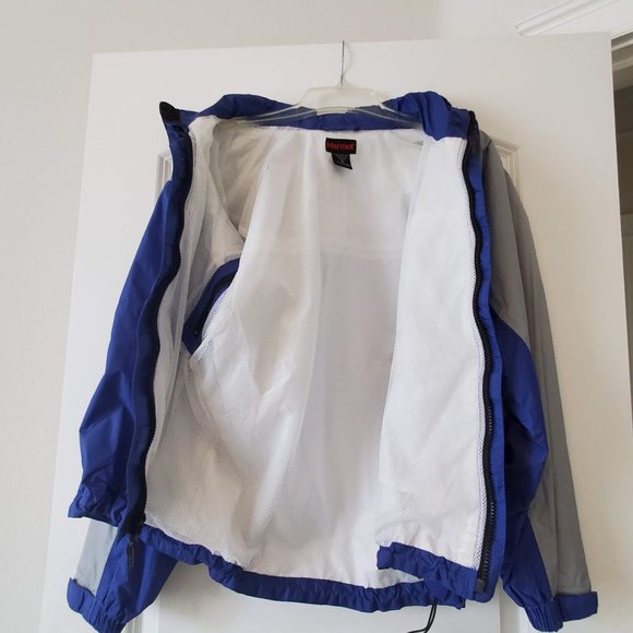 Like New Marmot Light Jacket (Women S)-Local Pickup Available in Vancouver, WA - Picture 6 of 7